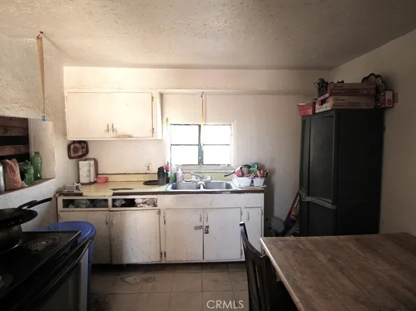 35305 Mojave Rd, Daggett, CA 92327