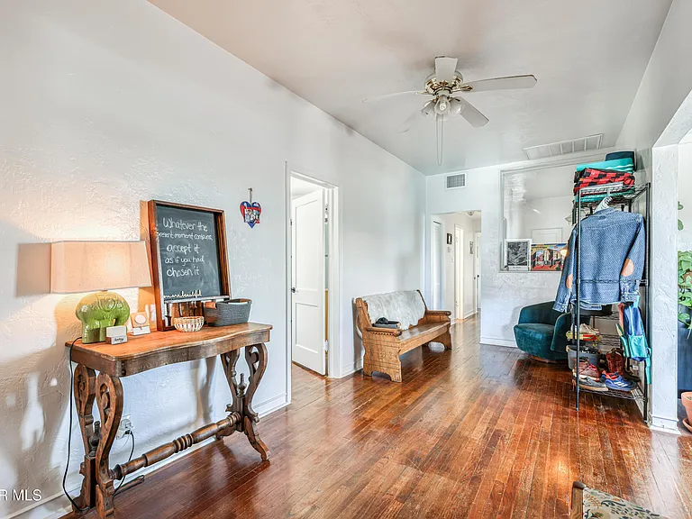 1300 Randolph Dr — Photo 12