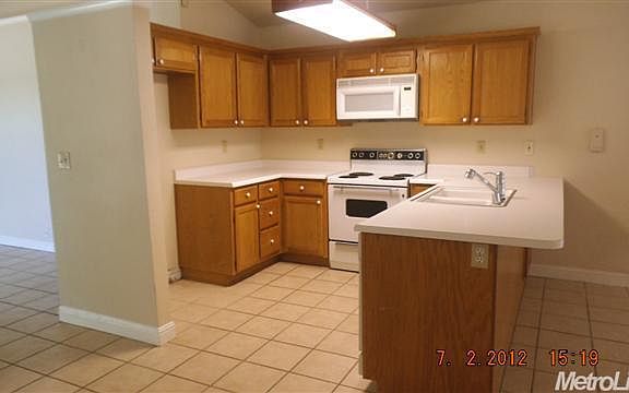 4th image of 332 Brisk Ave