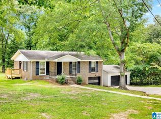 2001 Eugene St, Fultondale, AL 35068