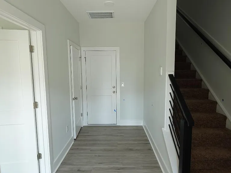 2405 Adrift Rd — Photo 7
