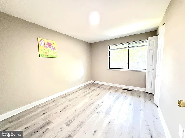 14713 Flints Grove Pl — Photo 18
