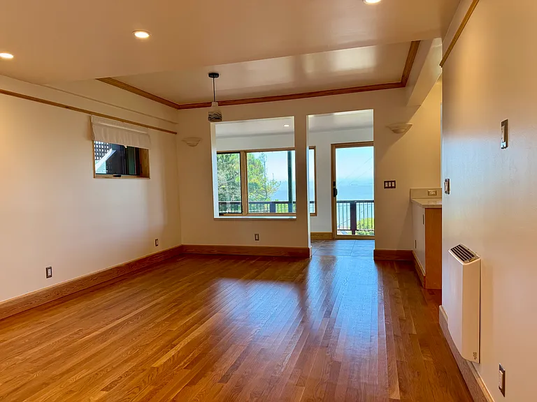 517 Golden Gate Ave — Photo 4