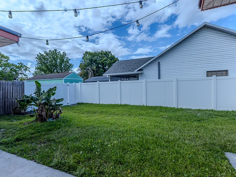 212 Tennessee Ave — Photo 5