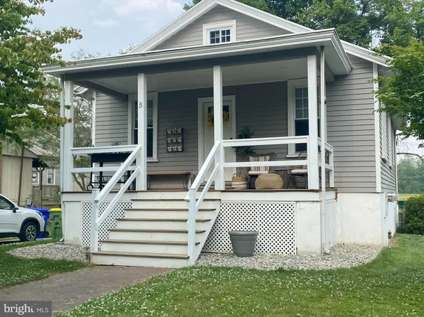 5 Station Way Rd, Chadds Ford, PA 19317