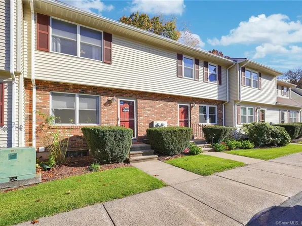 9 Windwood Drive #9, Windsor Locks, CT 06096