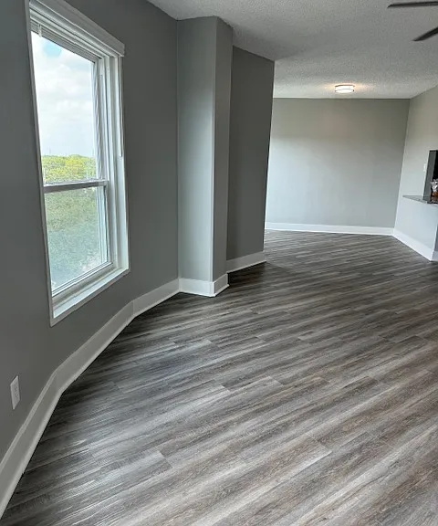 Clear Lake Place — Photo 74