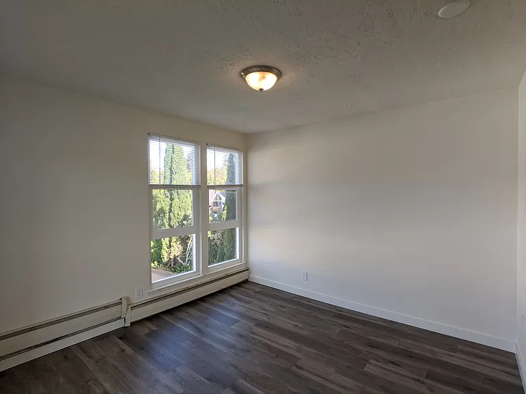 2607 Ellsworth Street — Photo 13
