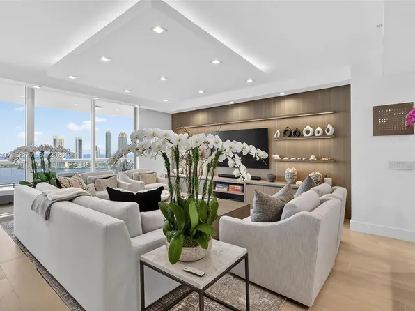 6000 Island Blvd APT 2102, Aventura, FL 33160