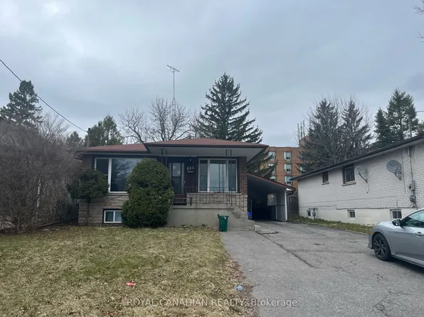 644 Athol St E, Oshawa, ON L1H 1M3