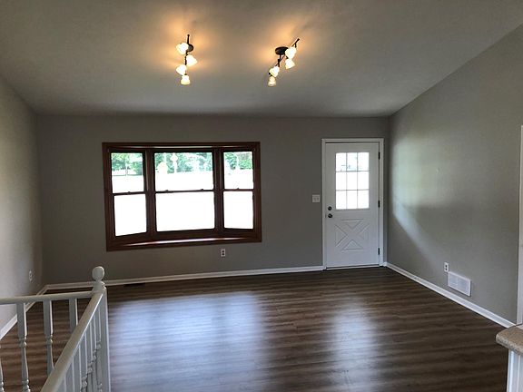 Front entry/living area