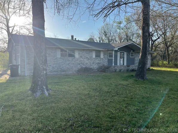 421 N Canard St, Wetumka, OK 74883