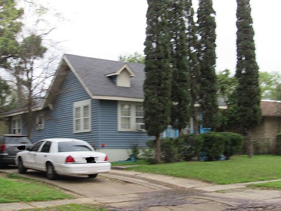 3rd image of 410 Olive St