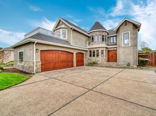 408 Greenbrier Rd, Half Moon Bay, CA 94019