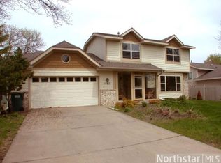 2007 Garden Ave, Falcon Heights, MN 55113