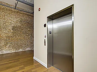 1 bed, 1.5 bath, 800 sqft, $1,540 — Photo 2