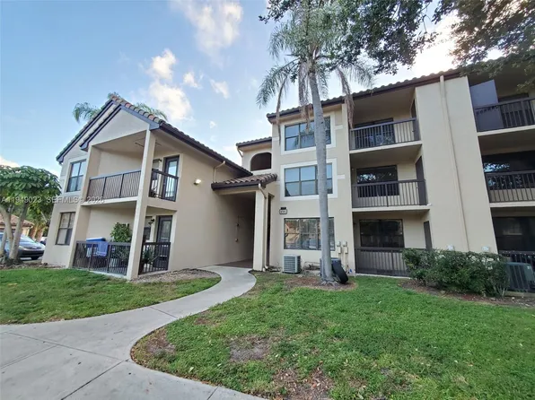4581 W McNab Rd APT 15, Pompano Beach, FL 33069