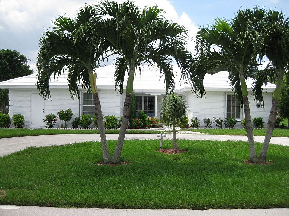 This home sits on a huge corner lot