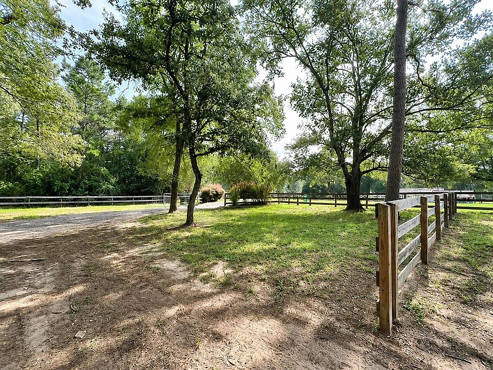 1st image of 27951 Country Ln