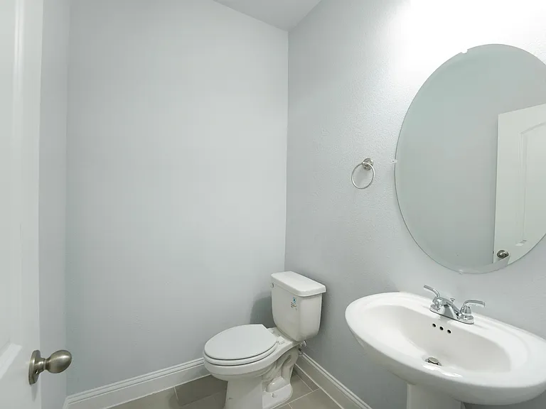 3324 Wildwood Dr — Photo 14