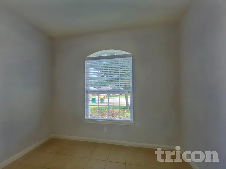 7526 Fettle Ln — Photo 16