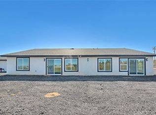55972 Hondo St, Landers, CA 92284