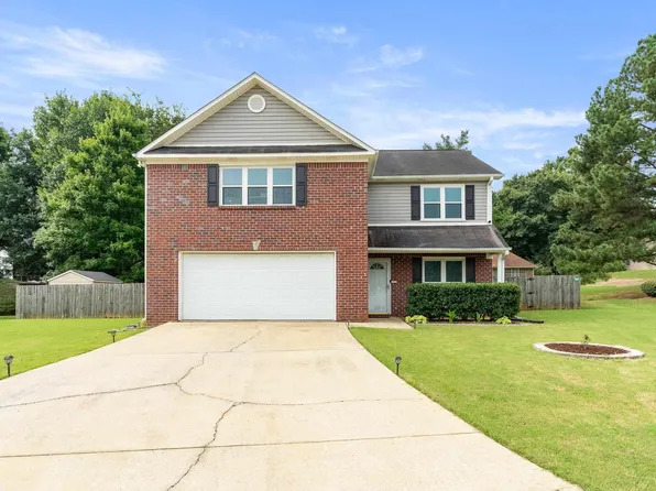 132 Summer Hill Dr, Alabaster, AL 35007