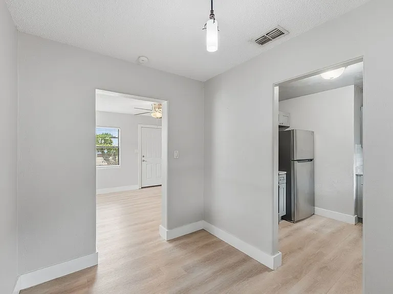 1414 E Muriel St — Photo 11