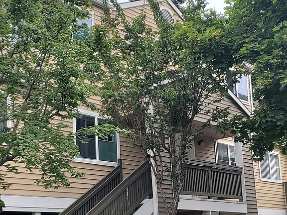 2nd image of 5300 Harbour Pointe Blvd Unit 301D