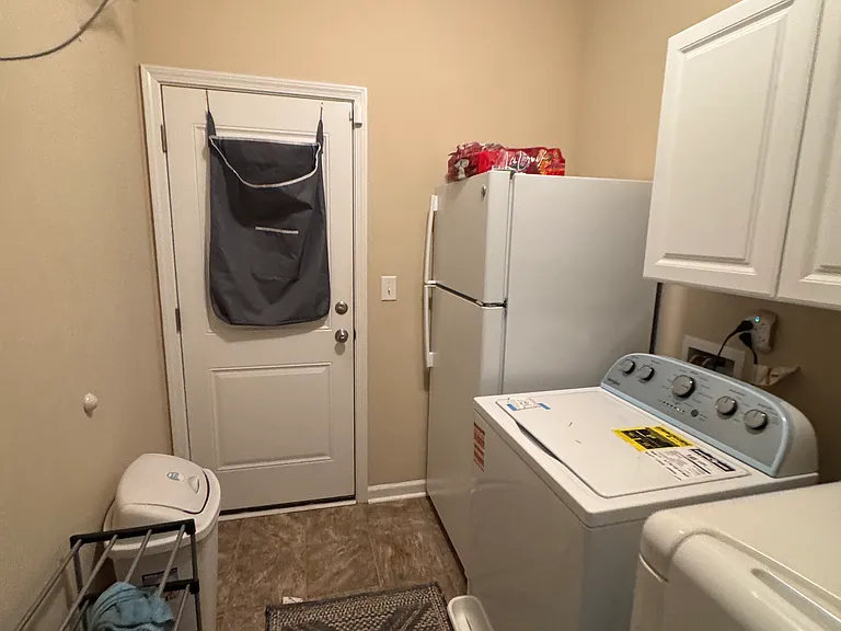 511 Nandina Dr — Photo 8