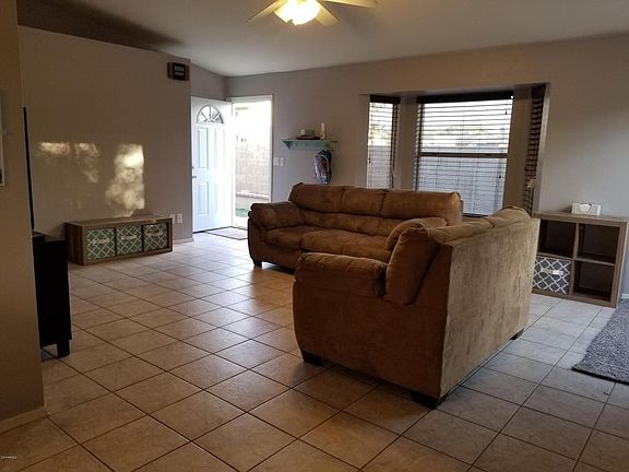 2nd image of 630 E Jensen St Unit 127
