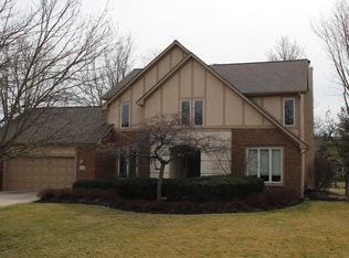 3165 Waterford Dr, Lewis Center, OH 43035