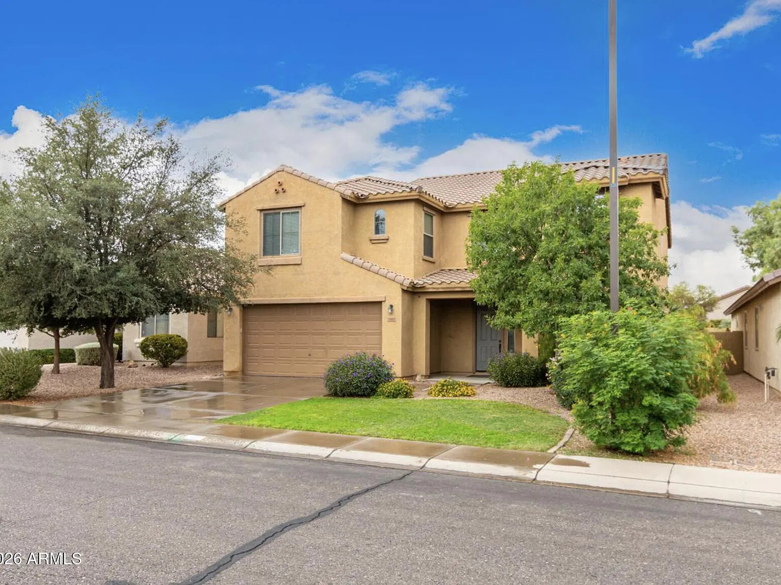 4 bed, 3.0 bath, 3293 sqft, $2,875 — Photo 3