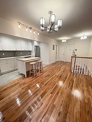 1st image of 55 W 68th St #1