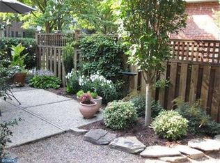 1 Crawford Cir, Wilmington, DE 19805