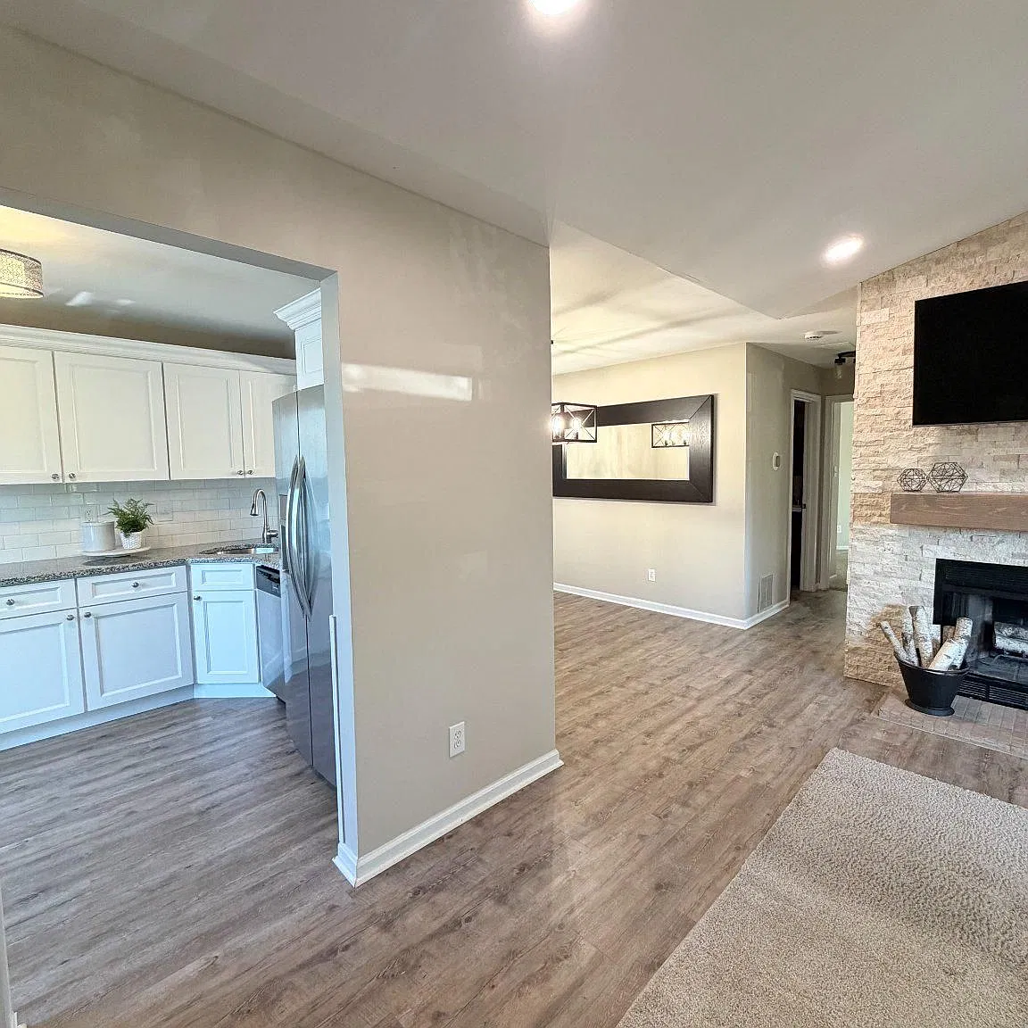 2 bed, 2.0 bath, 1086 sqft, $2,425 — Photo 4