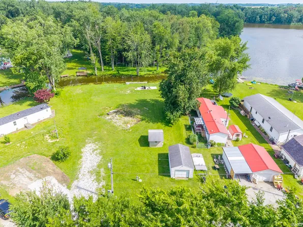 S 445 East Rd, Lagrange, IN 46761