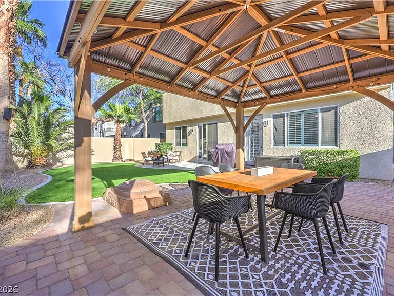 1676 Ravanusa Dr — Photo 34