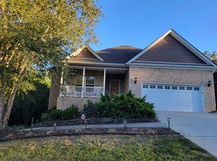 10796 Thatcher Crest Dr, Soddy Daisy, TN 37379
