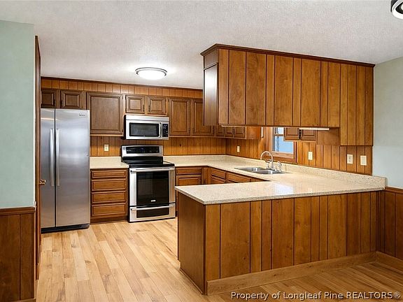 2nd image of 567 Johns Rd