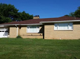 2970 Sunset Cir, Export, PA 15632