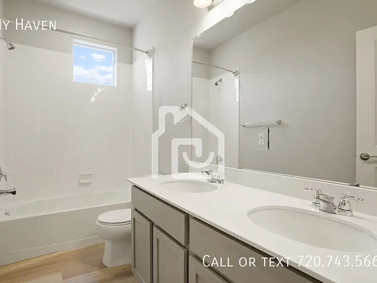 1320 Hoyt St #6 — Photo 20