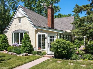 40418 102nd St, Genoa City, WI 53128