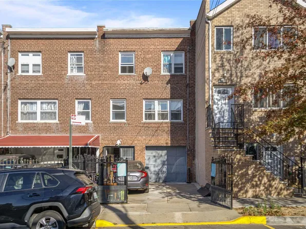 839 E 220th Street, Bronx, NY 10467