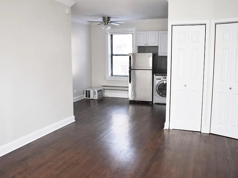 3841 N Greenview Ave #1W — Photo 4