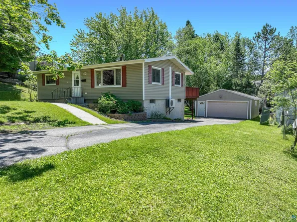 128 Hubbell St, Duluth, MN 55803