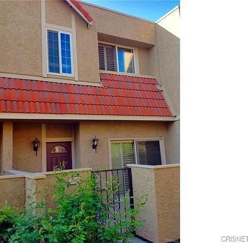 1st image of 17918 River Cir APT 3