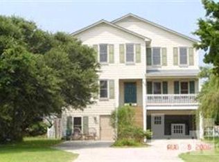 206 Assembly Ave, Kure Beach, NC 28449