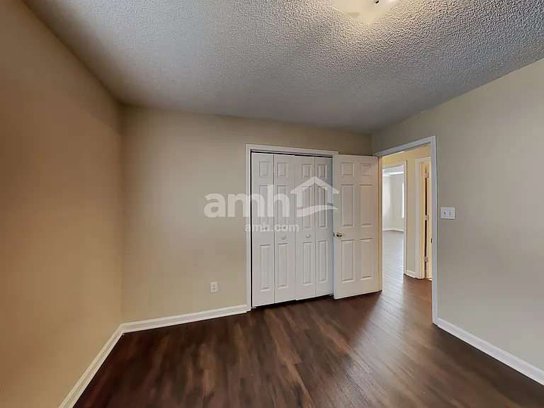 753 Country Lake Ct — Photo 17