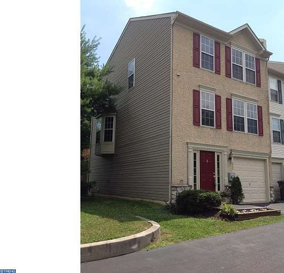 2nd image of 990 Fernhill Rd Unit 630